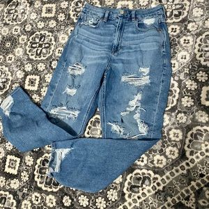American Eagle Mom Jean